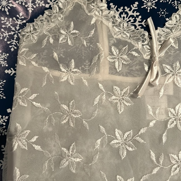 NWOT Vintage “Cinema Etoile” 2 piece Lingerie Set - Picture 5 of 13